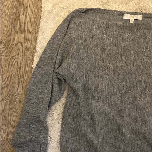 WAYF Gray Women's Sweater.  XS - Picture 5 of 6